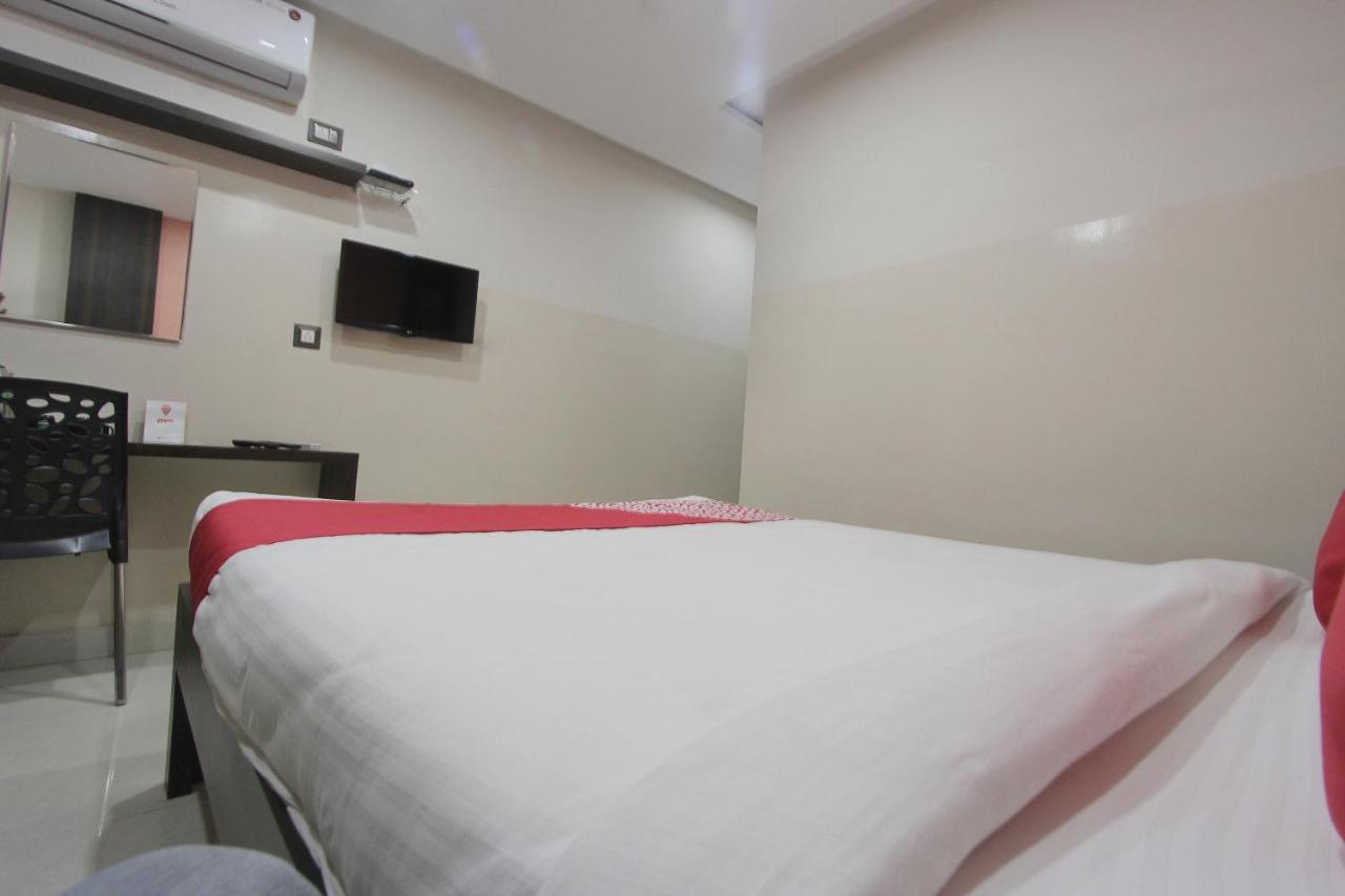 Capital O 70534 Habitat Suites And Rooms Bangalore Extérieur photo