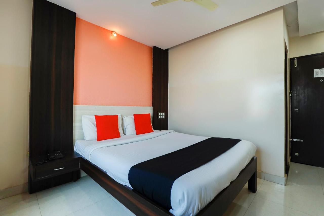 Capital O 70534 Habitat Suites And Rooms Bangalore Extérieur photo
