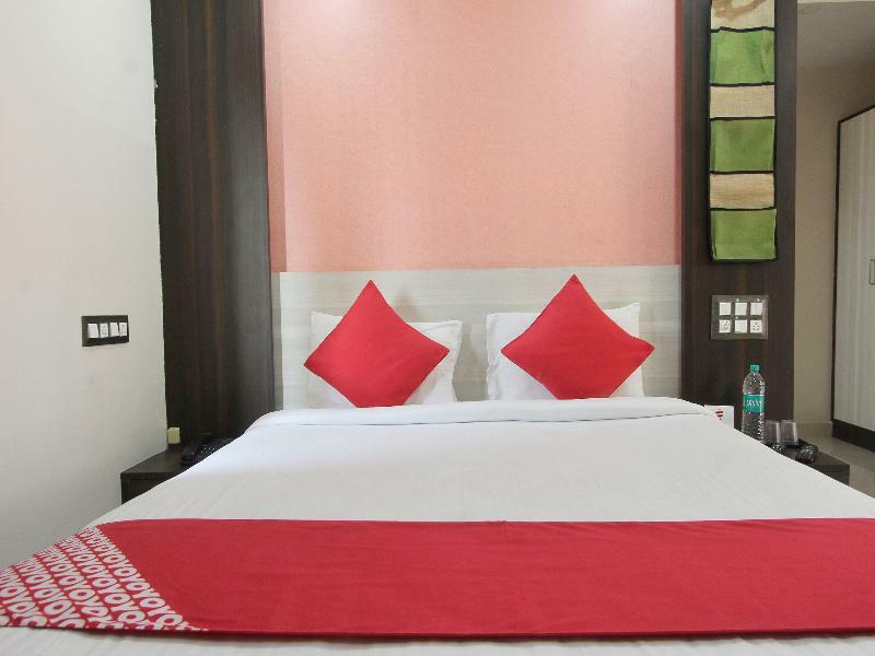Capital O 70534 Habitat Suites And Rooms Bangalore Extérieur photo