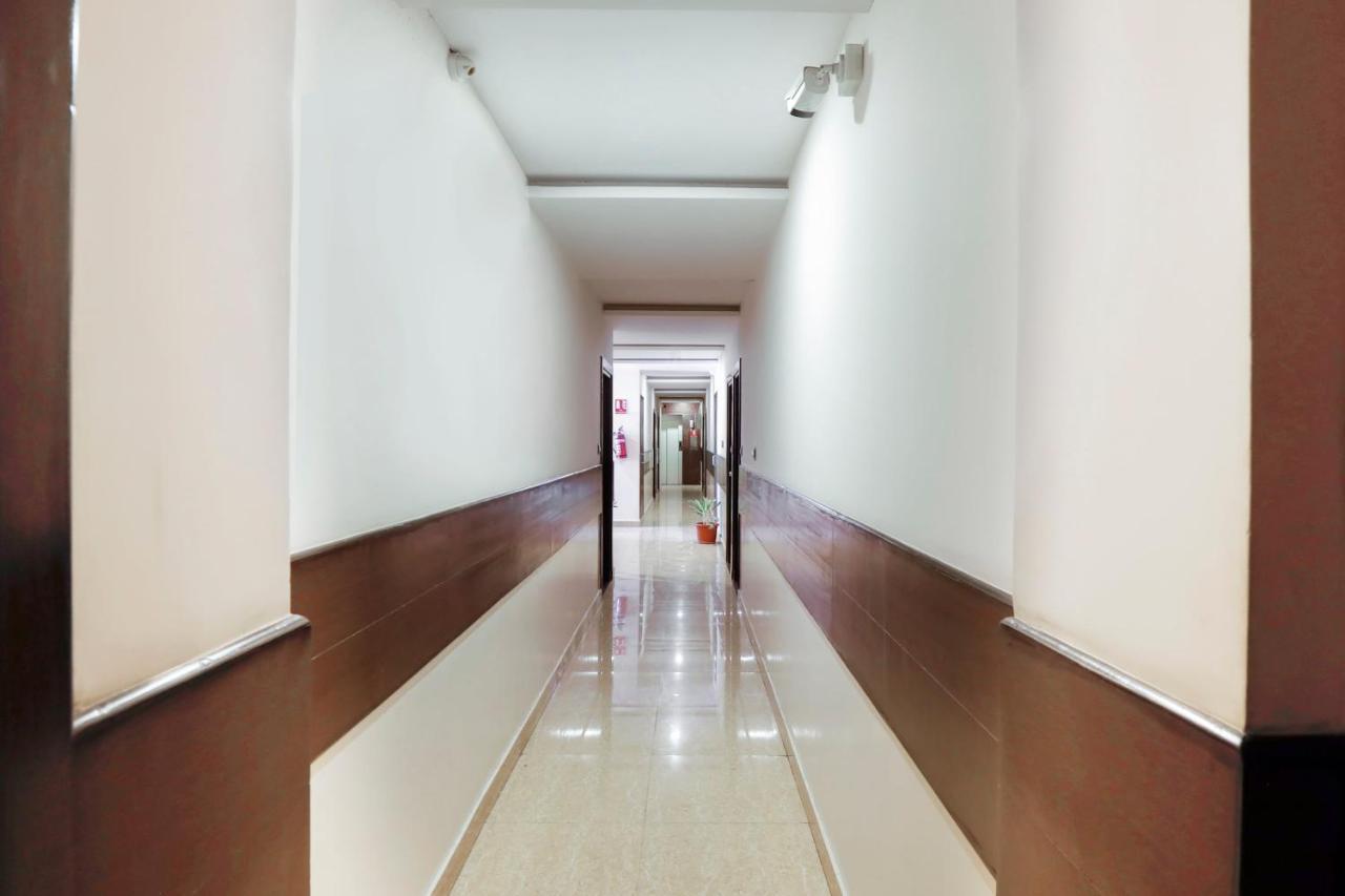 Capital O 70534 Habitat Suites And Rooms Bangalore Extérieur photo
