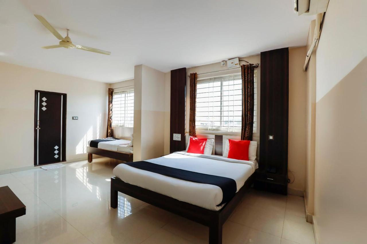 Capital O 70534 Habitat Suites And Rooms Bangalore Extérieur photo